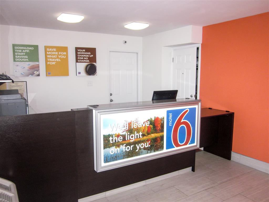 Motel 6-Glassboro, Nj - Rowan University Интериор снимка